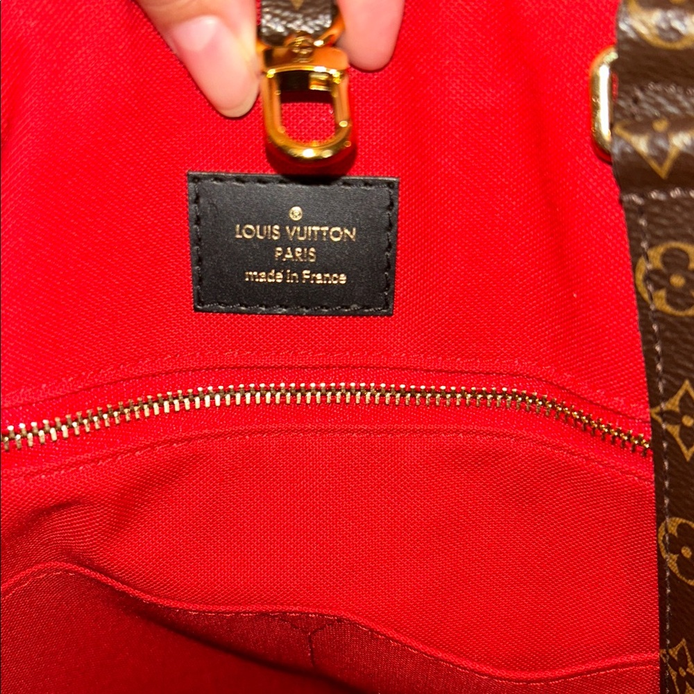 Louis Vuitton Onthego GM shoulder bag - Picture 13 of 16